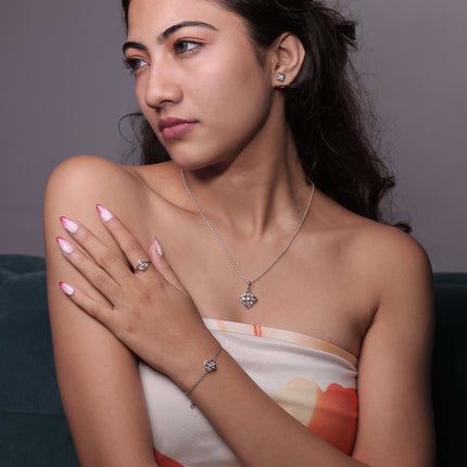 Flower Flex Silver Petal Necklace | Trendy Pendant Jewellery