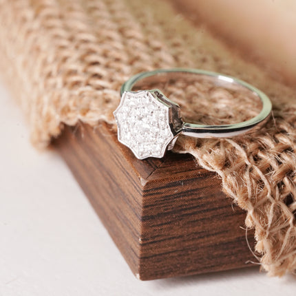 Silver Bloom Spark Ring | Shiny Silver Floral Accessory